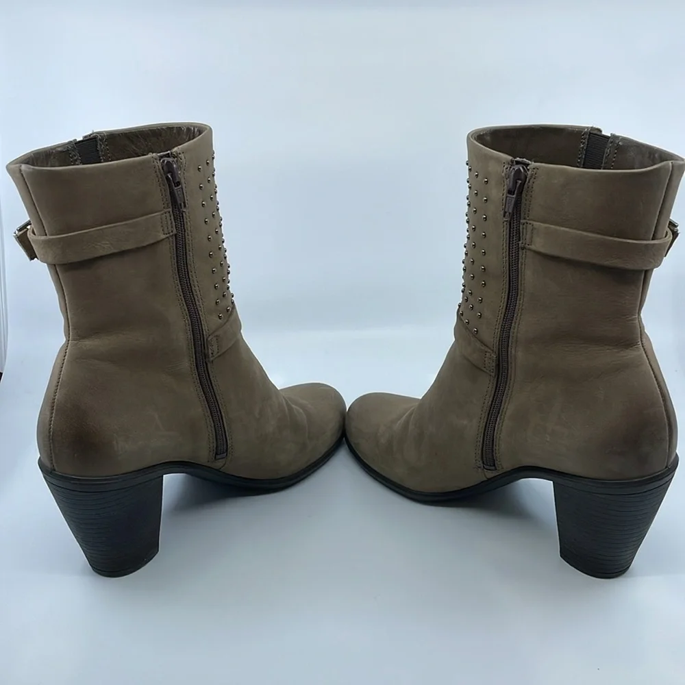 Ecco suede studded heeled ankle boots